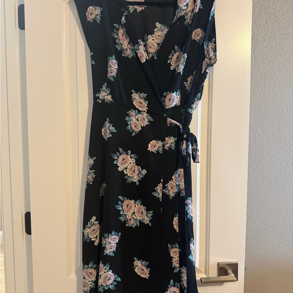 Xhilaration Black Floral Midi Dress